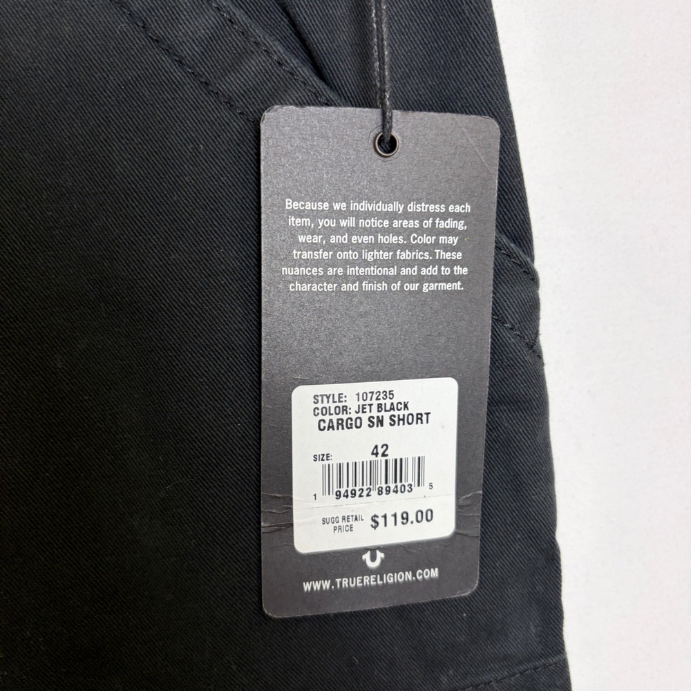 True Religion Mens Jet Black Cargo SN Shorts NWT Size 42 107235 - Picture 2 of 10